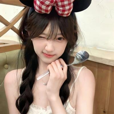 明天、我会成为谁的女友